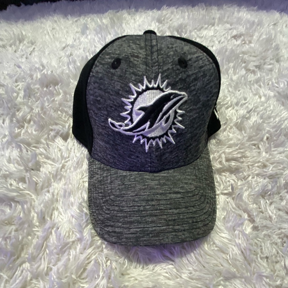 CALLING ALL DOLPHIN FANS!!!